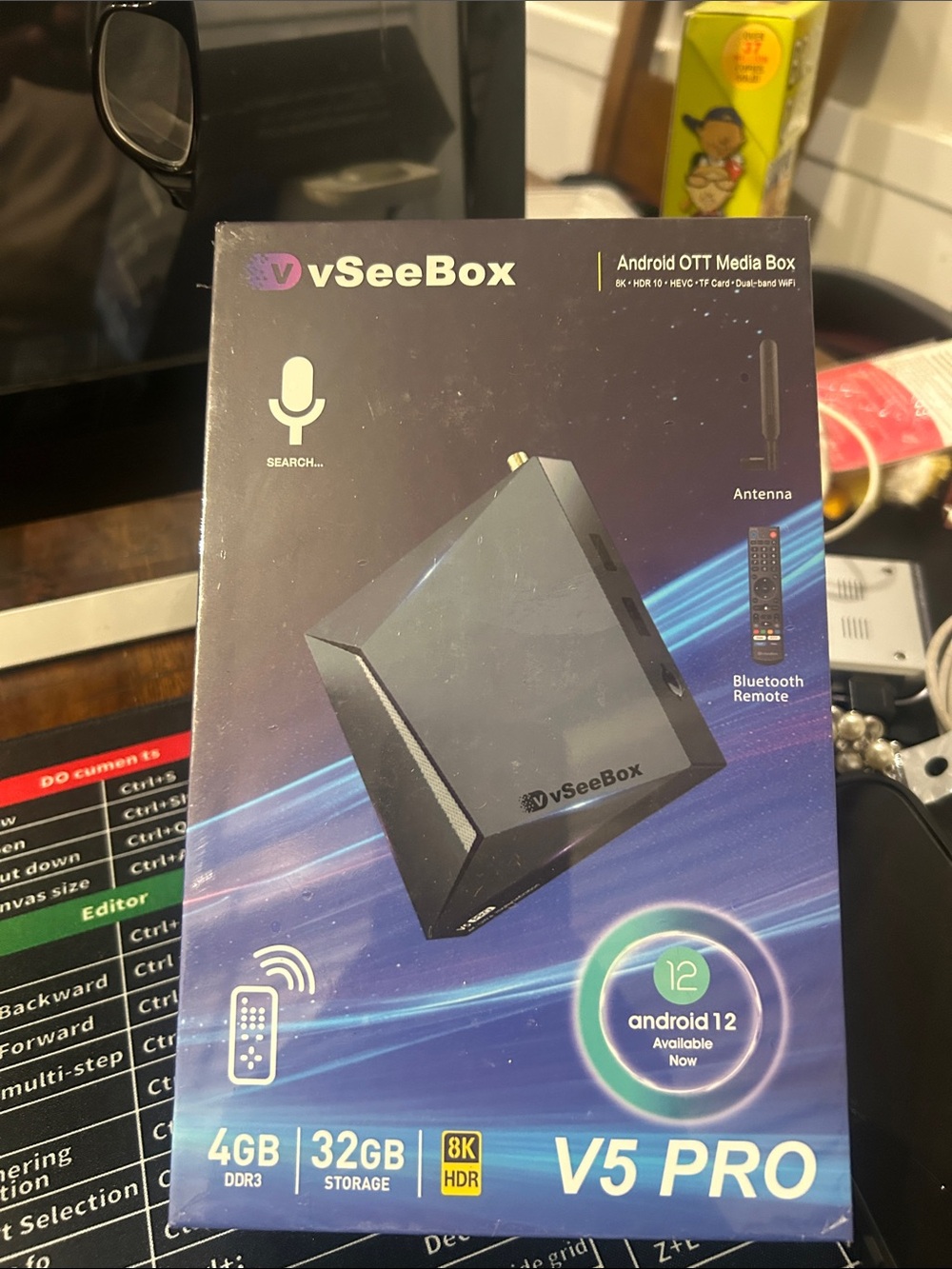 NIB vSeeBox V5 Pro Android 12 TV Media Box - Black/Blue Packaging